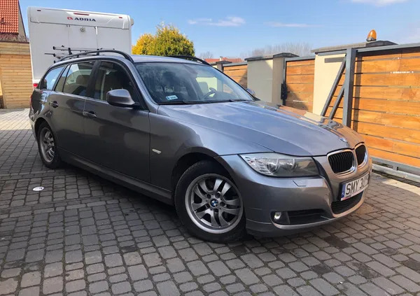 śląskie BMW Seria 3 cena 18400 przebieg: 264000, rok produkcji 2009 z Częstochowa